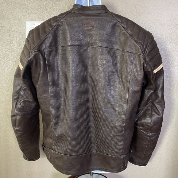 Mens BILT leather perforated motorcycle jacket with back shoulder & elbow armor. - Picture 3 of 13